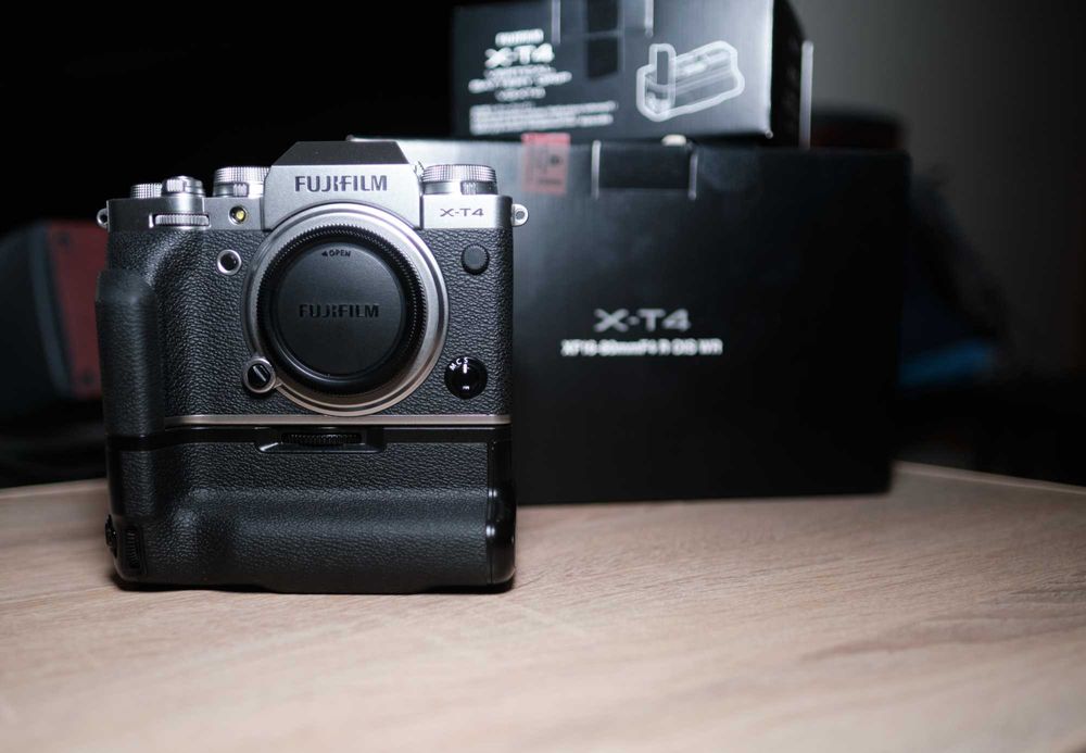 家電 FUJIFILM XT-4 ᐉ Купити Фотоапарат Fujifilm X-T4 Body (Black) в Києві — замовити