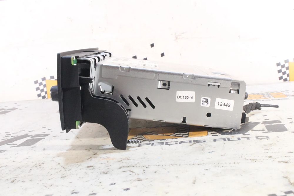 Rádio / auto-rádio BMW 3 (E90)
