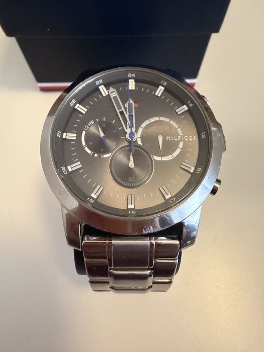 TOMMY Hilfiger watch