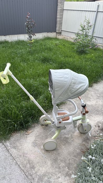 Дитячий велосипед