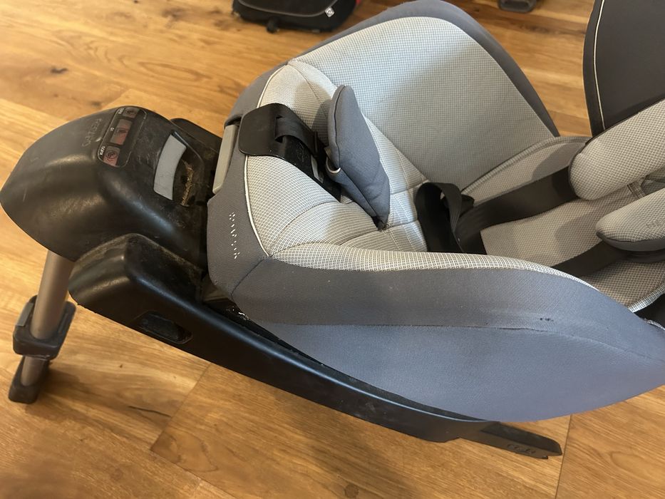Fotelik Recaro Optiafix 9-18kg