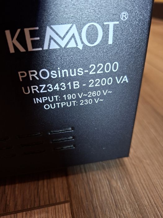 Гібридне дбж інвертор Kemot Prosinus 2200
