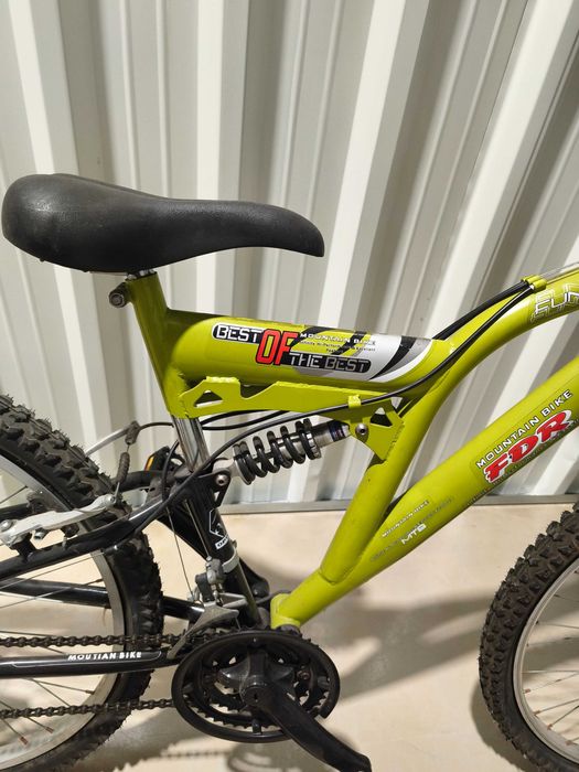 Bicicleta adulto como nova