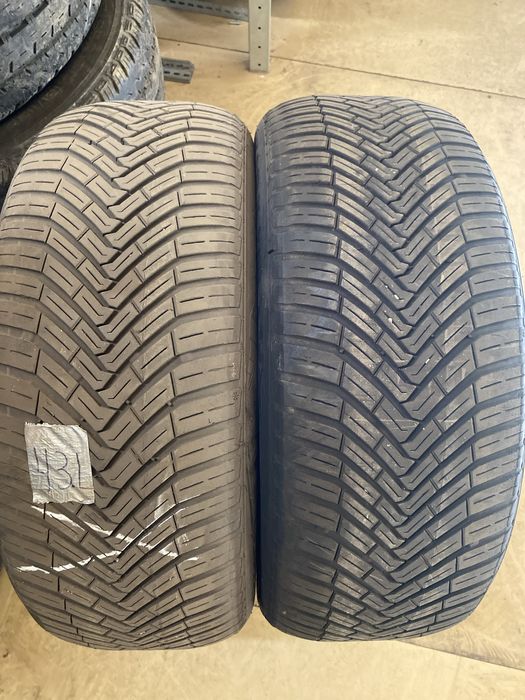 43.Opony wielosezonowe continental allseasoncontact 215/55r17 dwie szt