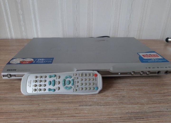 Дивидиплеер "Одион",  телевизор Панасоник