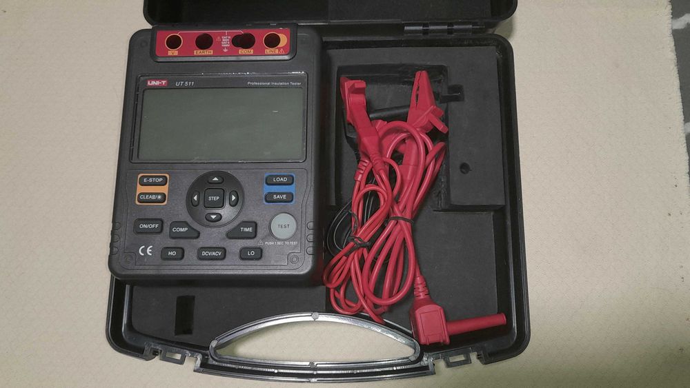 Medidor de Isolamento - UNI-T