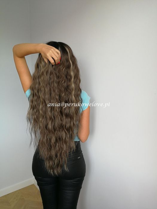 Peruka LACE FRONT balejaż blond kręcone włosy jak naturalne peruki damskie