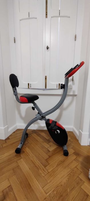 Folding exercise bike