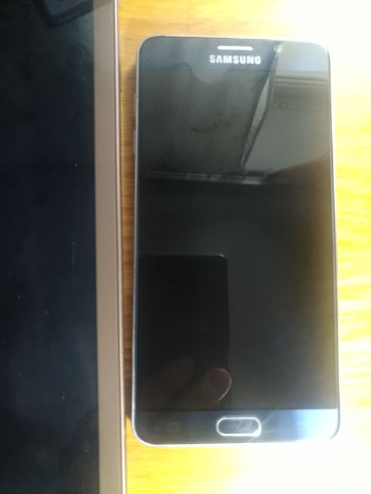 Samsung SM S6 N920F, Samsung S4