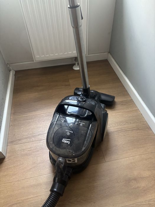 Vacum cleaner Beko VCO 42701 AB