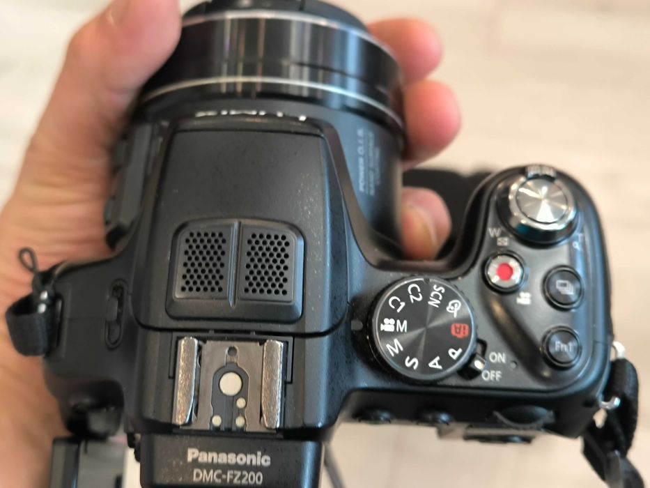 Aparat Panasonic Lumix fz 200