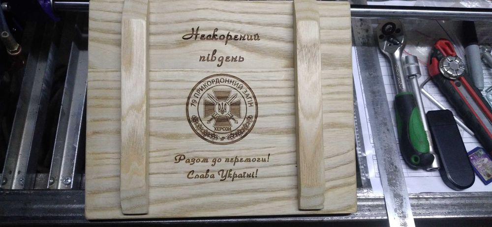 Гравіювання лазерне, фрезерне та 3д друк(FDM, SLA)