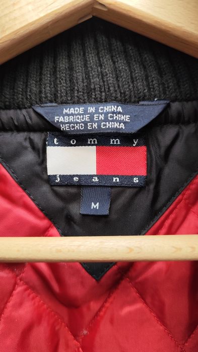 Krótka kurtka_Tommy jeans