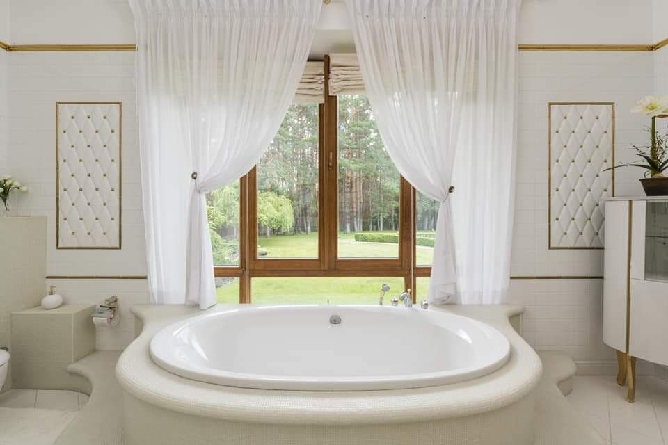 Продаж будинку 750м2 ділянка 60 соток Нещерів Тарасівка Нові Безрадичі