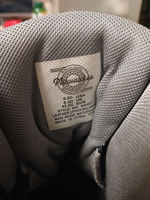 Мотоботинки Milwaukee Freedom Flex,