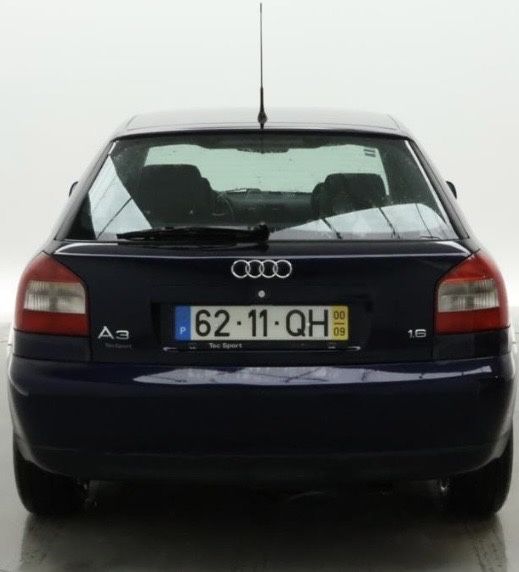 Audi A3 1.6 Gasolina  - 102cv - Nacional