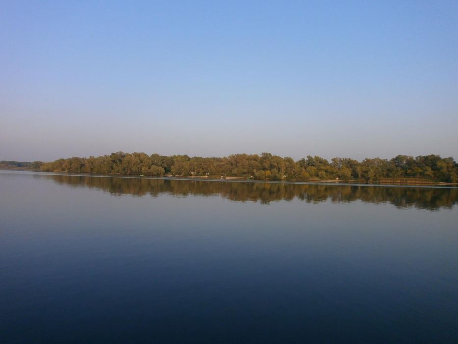 Земельна ділянка в с. Розумівка, під заміський клуб та ін.