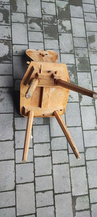 Rustykalne krzesła drewniane „góralskie” –, PRL stare zabytkowe