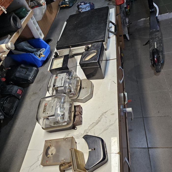 Starocie, PRL, liczniki, walizka