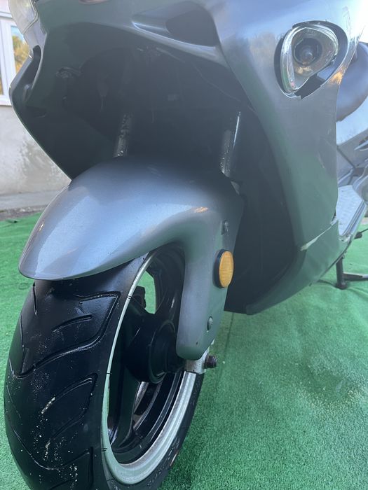 Moto jonway 125 scoter