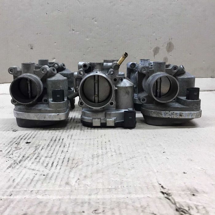 Дросільна заслонка бензин дизель Шкода Фабія МК1