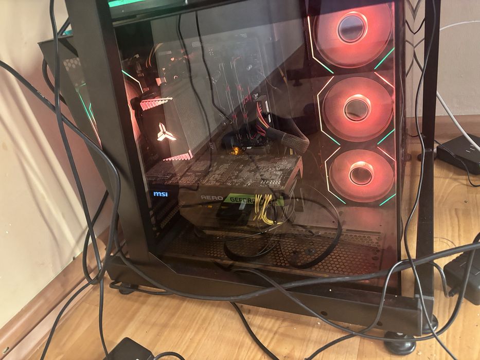 sprzedam komputer gamingowy+monitor