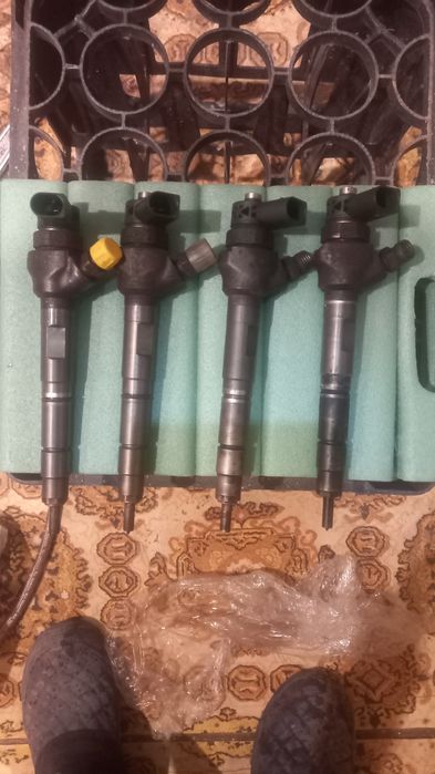 Форсунки  Фольцваген  Крафтор 2.0