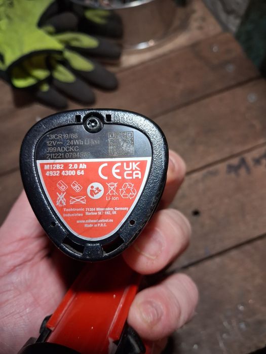 Baterie milwaukee m 12