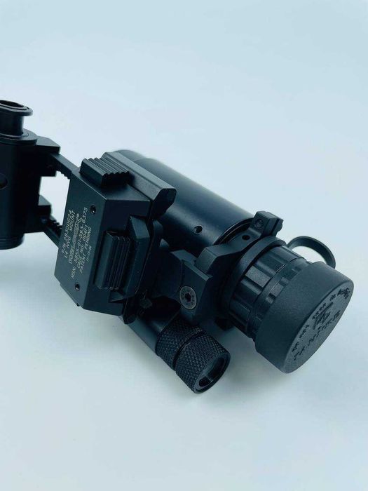 Прилад нічного бачення Jahnke DJ-8, зелений фосфор, Black: 40 000