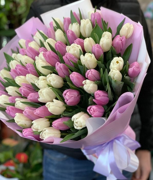 Квіти  Тюльпани Троянди опт роздріб