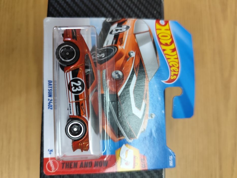 Hot Wheels do Datsun 240z.