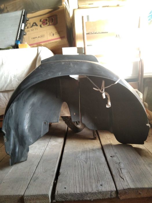 Підкрильник задній лівий Ауді A6 C5