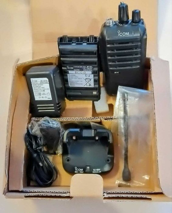 Рация Icom IC-F4003