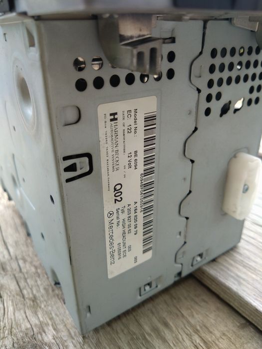 Оригінальна мультимедійна магнітола Mercedes-Benz ML 320 W164