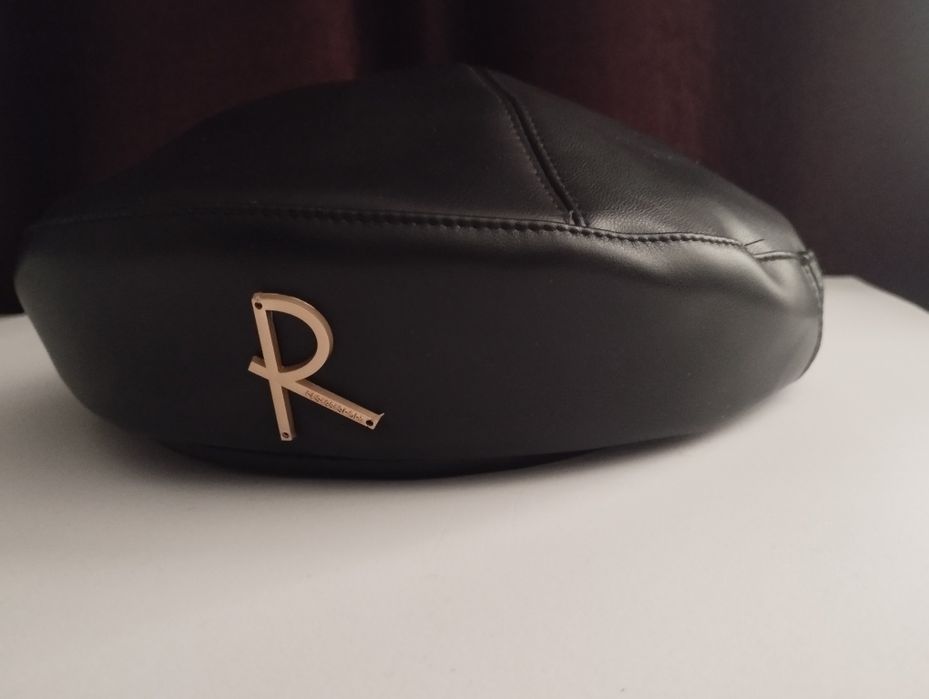 Берет еко шкіра тренд весни 2026