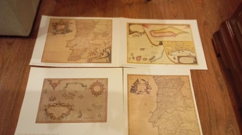 Várias gravuras e mapas de Portugal