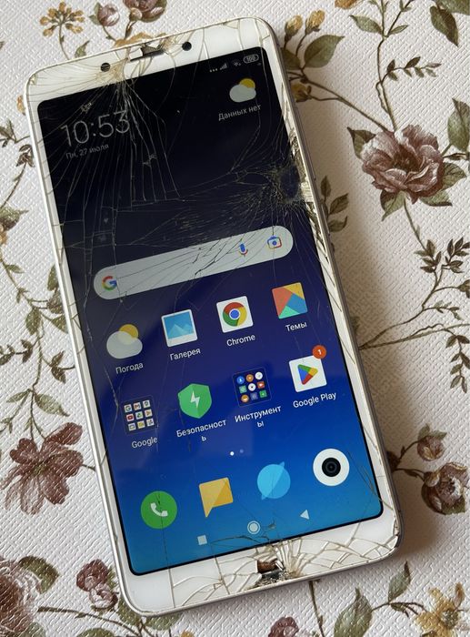 Продам Xiaomi 6а, 2/16, андроид 8