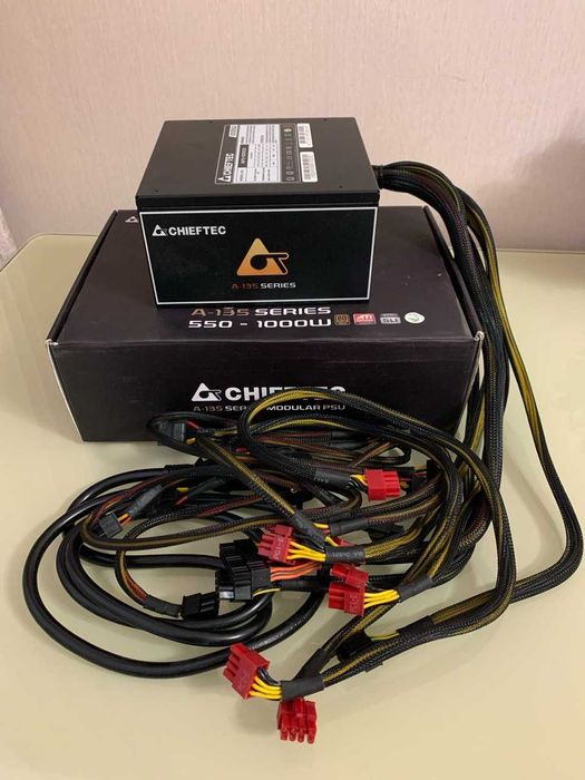 Блок живлення Chieftec APS-1000CB 1000W (80 Plus)