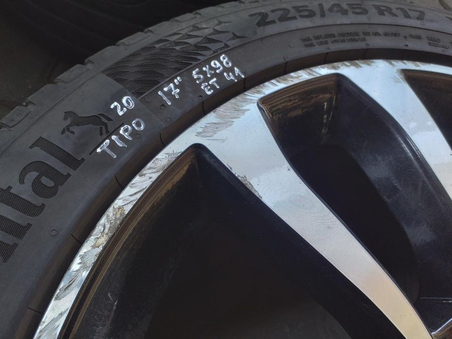 Jantes Fiat R17 Com Pneus 225/45 Furação 5X98