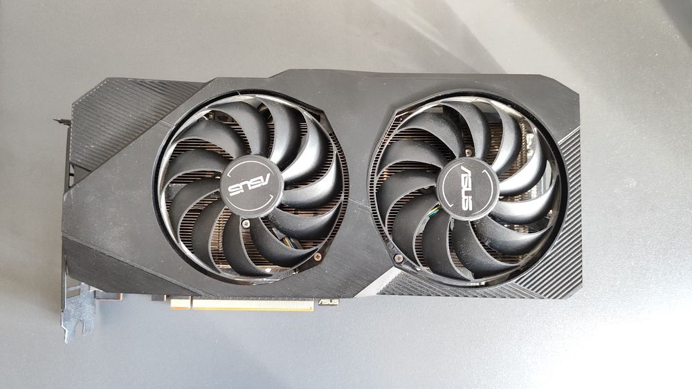 відеокарта rx 5700xt