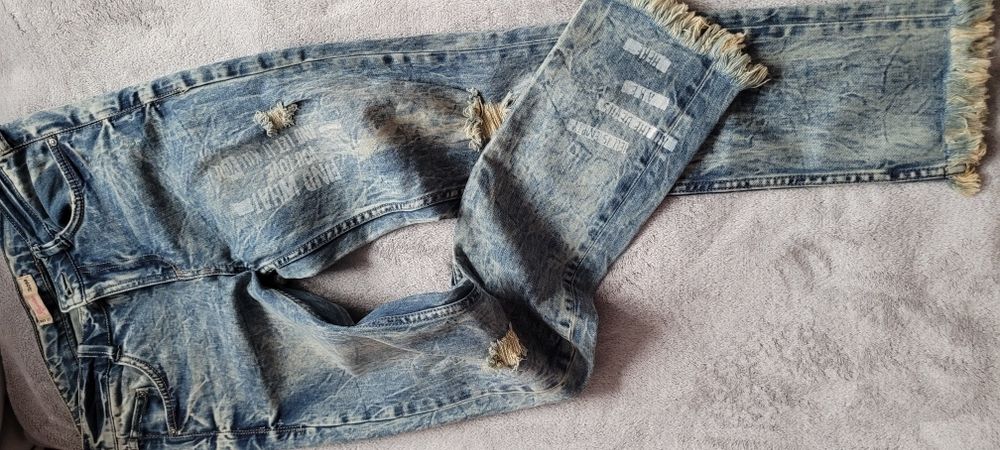 Jeansy Cropp rozm. 32/34