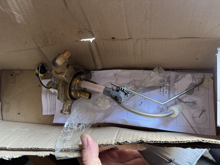 Продам ГБО новое  4 поколееие