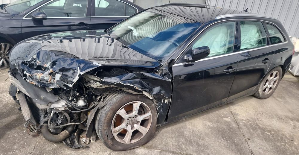 AUDI A4 (8K2, B8) 2.0 TDI DE 2010 DISPONÍVEL PARA PEÇAS