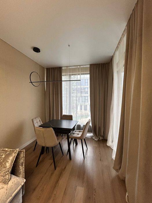 Квартира з ремонтом в заміському ЖК бізнес класу Park Lake City