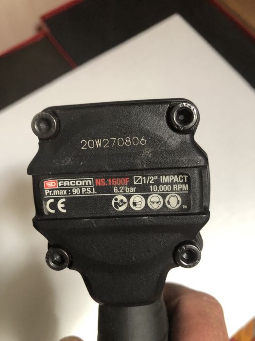 Vendo pneumatica Facom