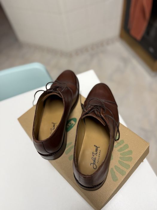 Sapatos homem john tweed  Oxford tamanho 40