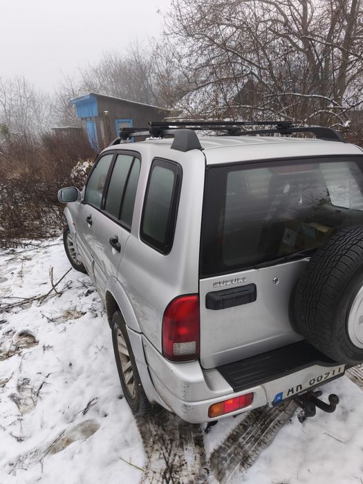 Автомобіль Suzuki Grand Vitara
