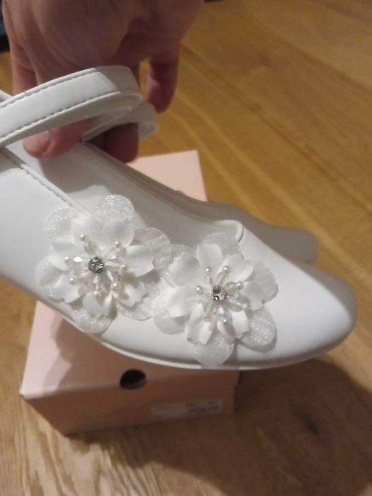 Buty komunijne na obcasie Graceland