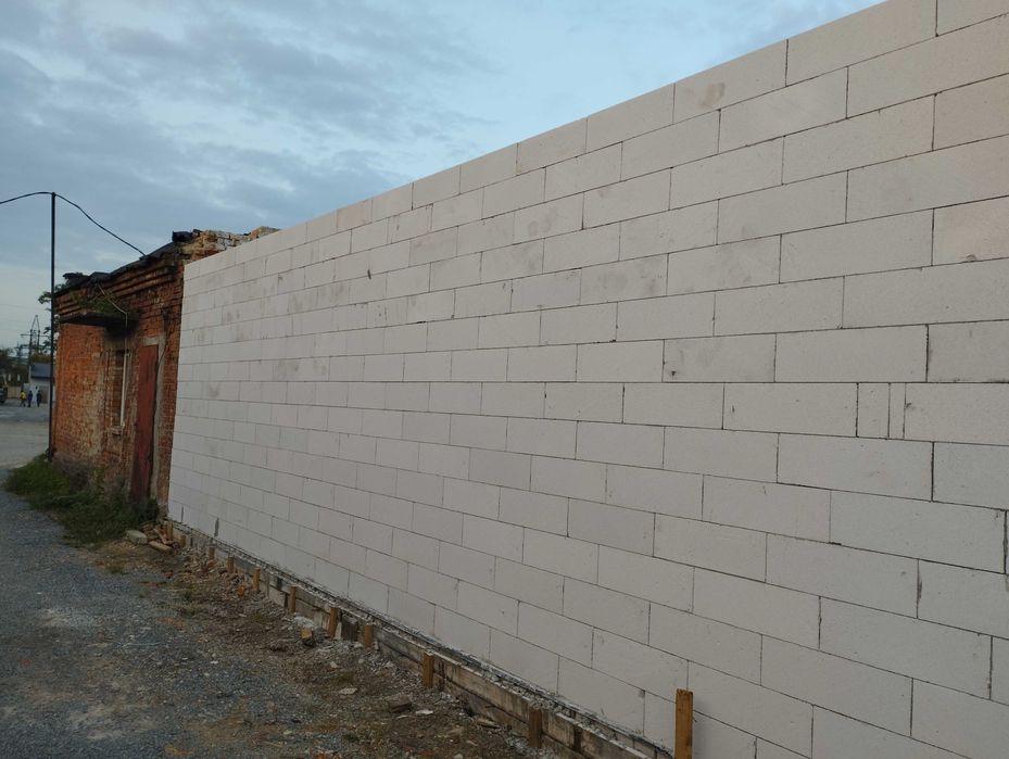 Будівництво із газоблоку будь якої складності!