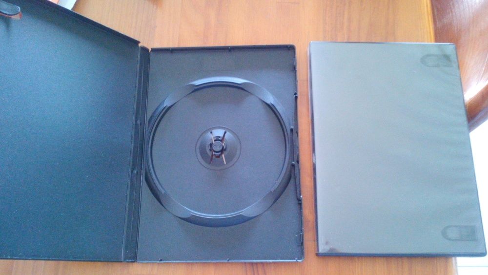 Sony DVD-R and CD-R Recordable Discs; DVD Cases (Single, Double, or Triple)64575425504641123
